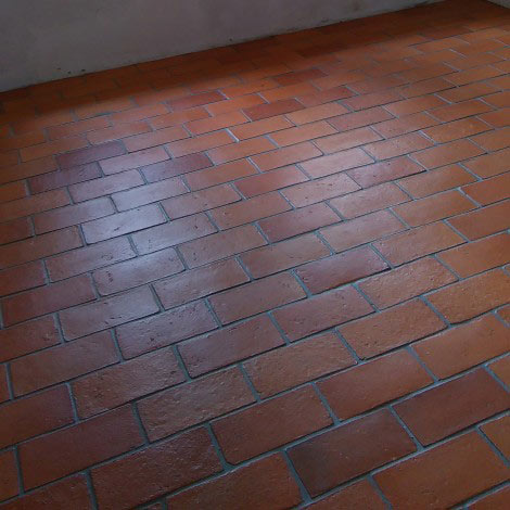 Terakota gotycka 30x15