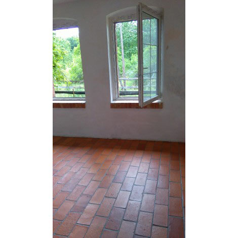 Terakota gotycka 30x15